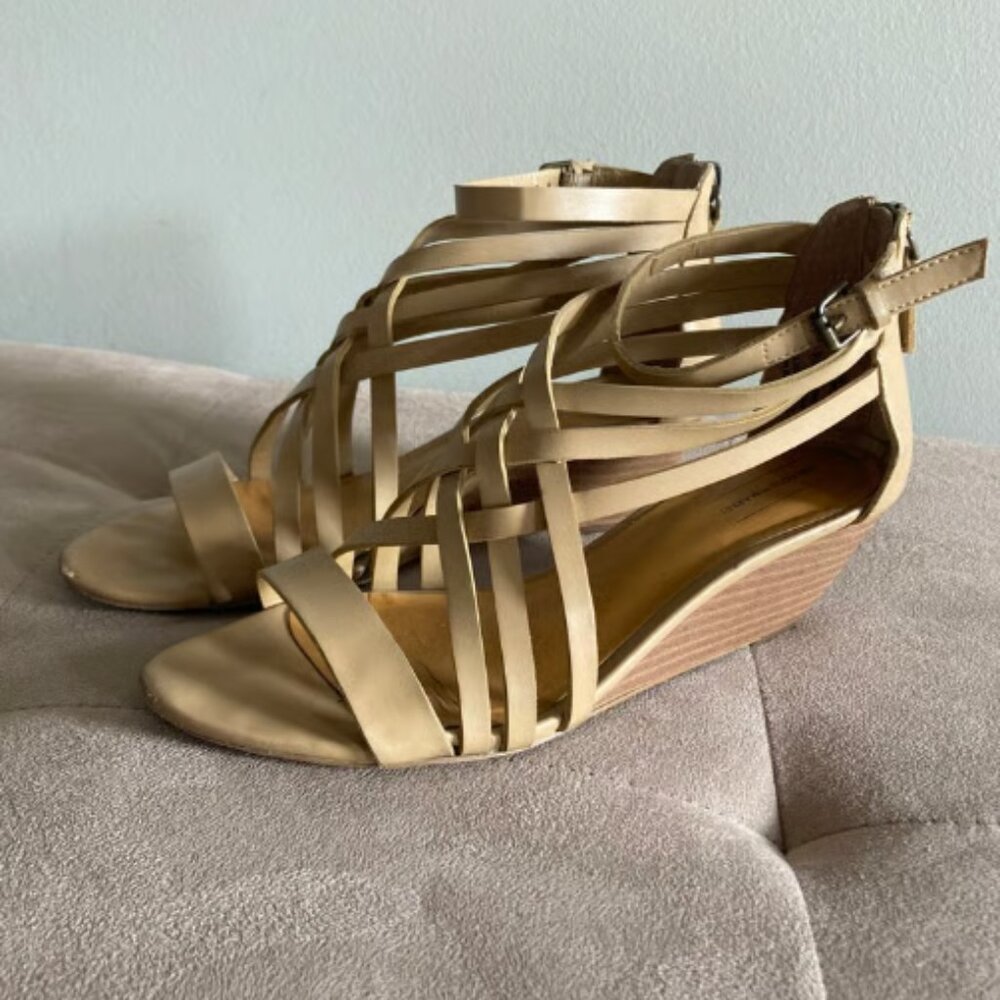 Melrose and Market Wedge Sandals